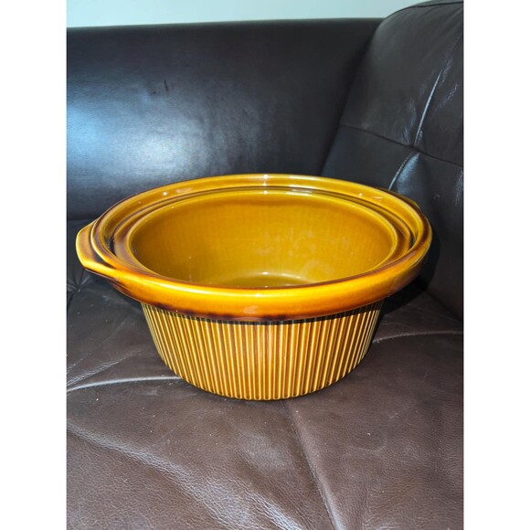 RivalCrockPot 3350/2 Round Stoneware Ceramic 5qt Pot Replacement Bowl Brown 70’s - Picture 1 of 5